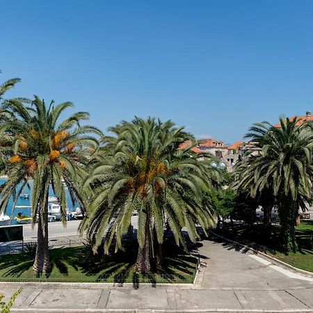 Apartamento House Riva Supetar Exterior foto