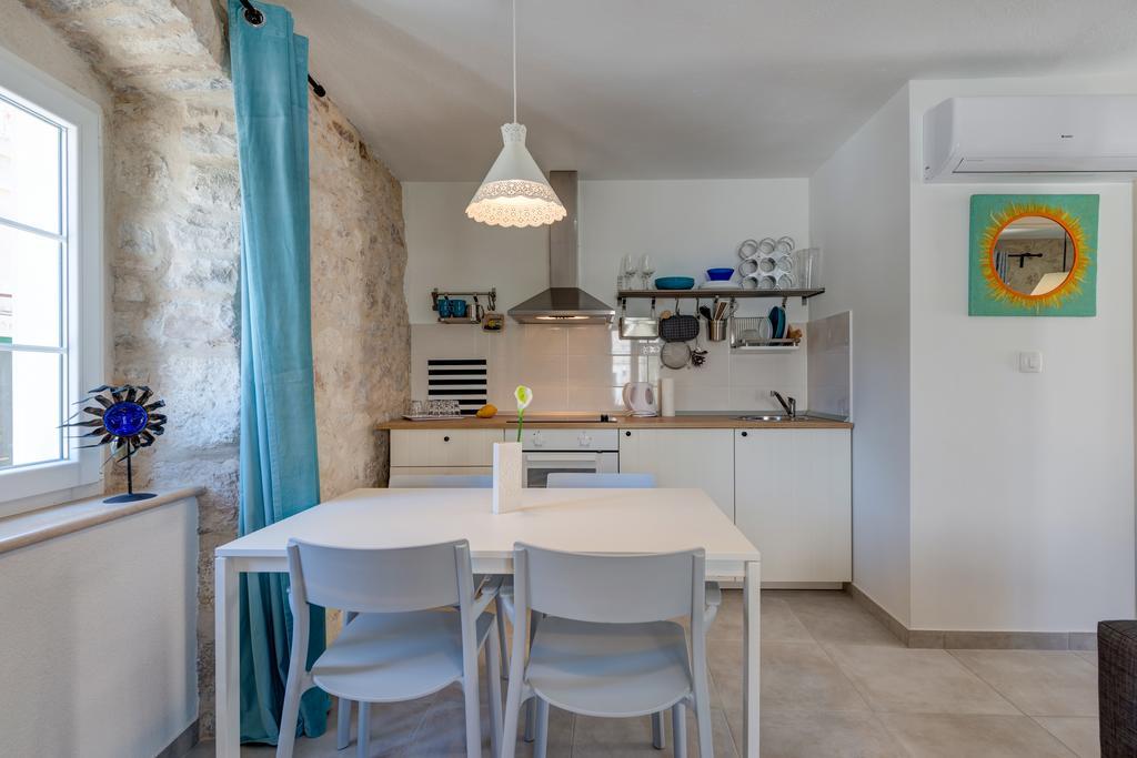 Apartamento House Riva Supetar Exterior foto